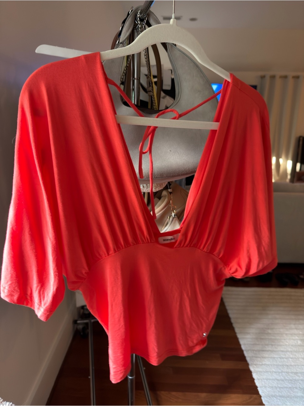 Scandivv Anna Deep V in Coral Red - Picture 7 of 7